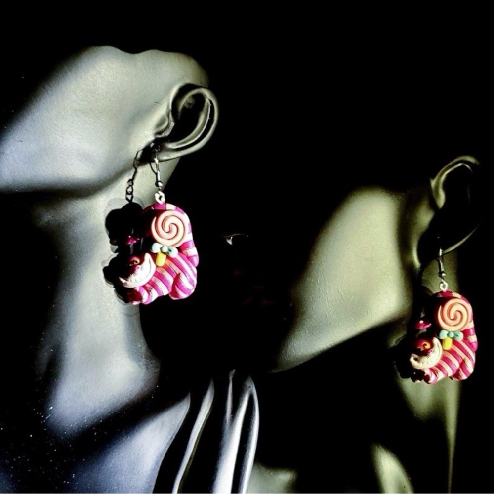 Disney Alice’s Adventure in Wonderland Pink Striped Lynx Cat Earrings
